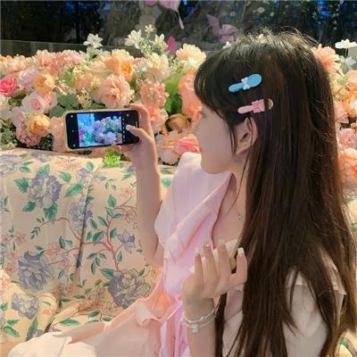 恋爱潜伏